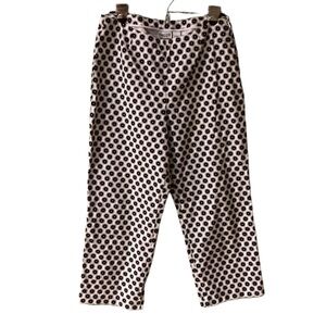 Chico’s Black/White Flower Print, Cotton/Spandex Cropped Capris, Size 1.5